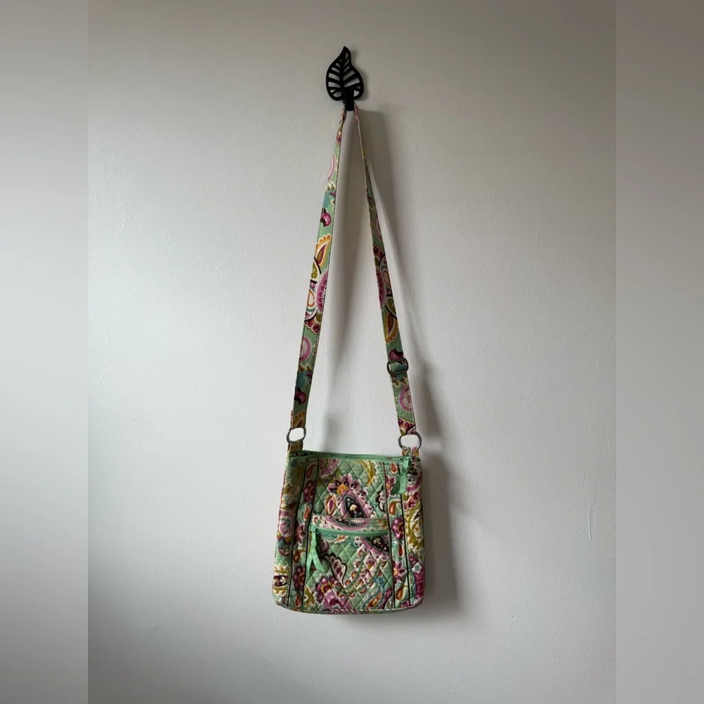 Vera‎ Bradley Colorful Quilted Crossbody Bag
